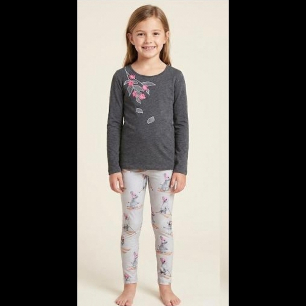🆕️ LISTING!! GIRLS LONG SLEEVE EMBROIDERED TEE